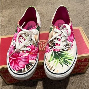 Vans Women's Tropical Floral Canvas Sneakers - Pink and Green